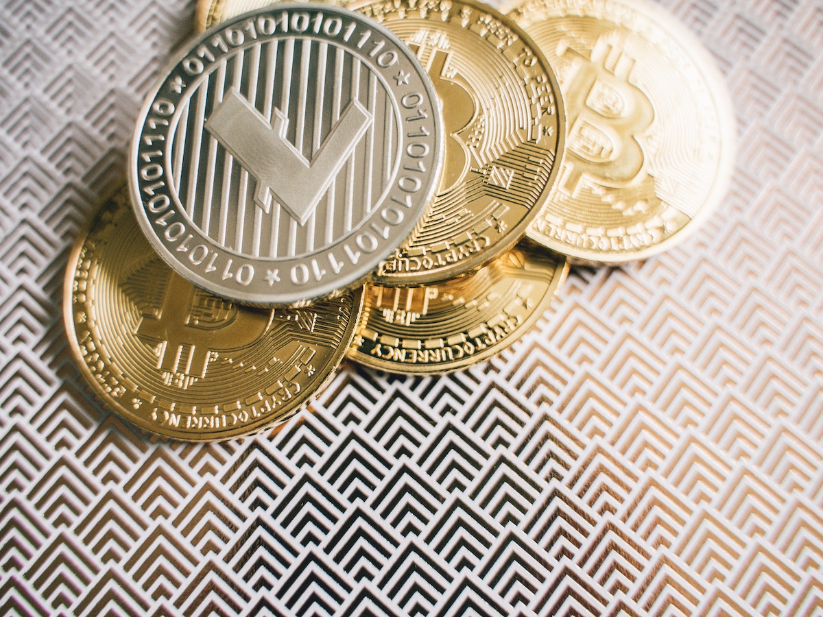 Litecoin [LTC] is ready to celebrate, but here's why whales could spoil the party
