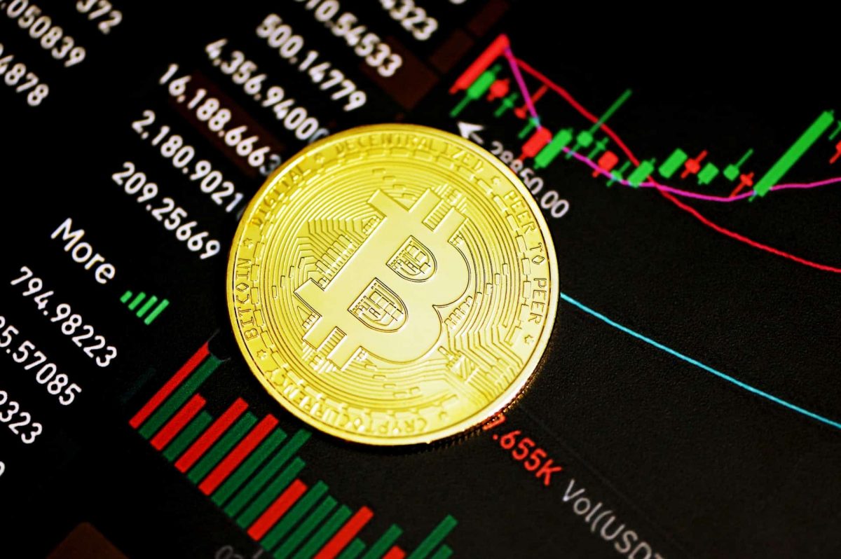 Bitcoin’s [BTC] recovery in question as Russia-Ukraine conflict anniversary nears