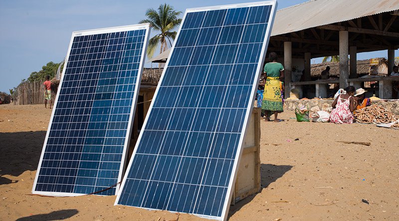 Bringing Renewable Energy to the World Using Blockchain Technology 1