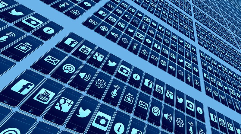 How Decentralized Applications Could Bring the Blockchain to New Industries 1