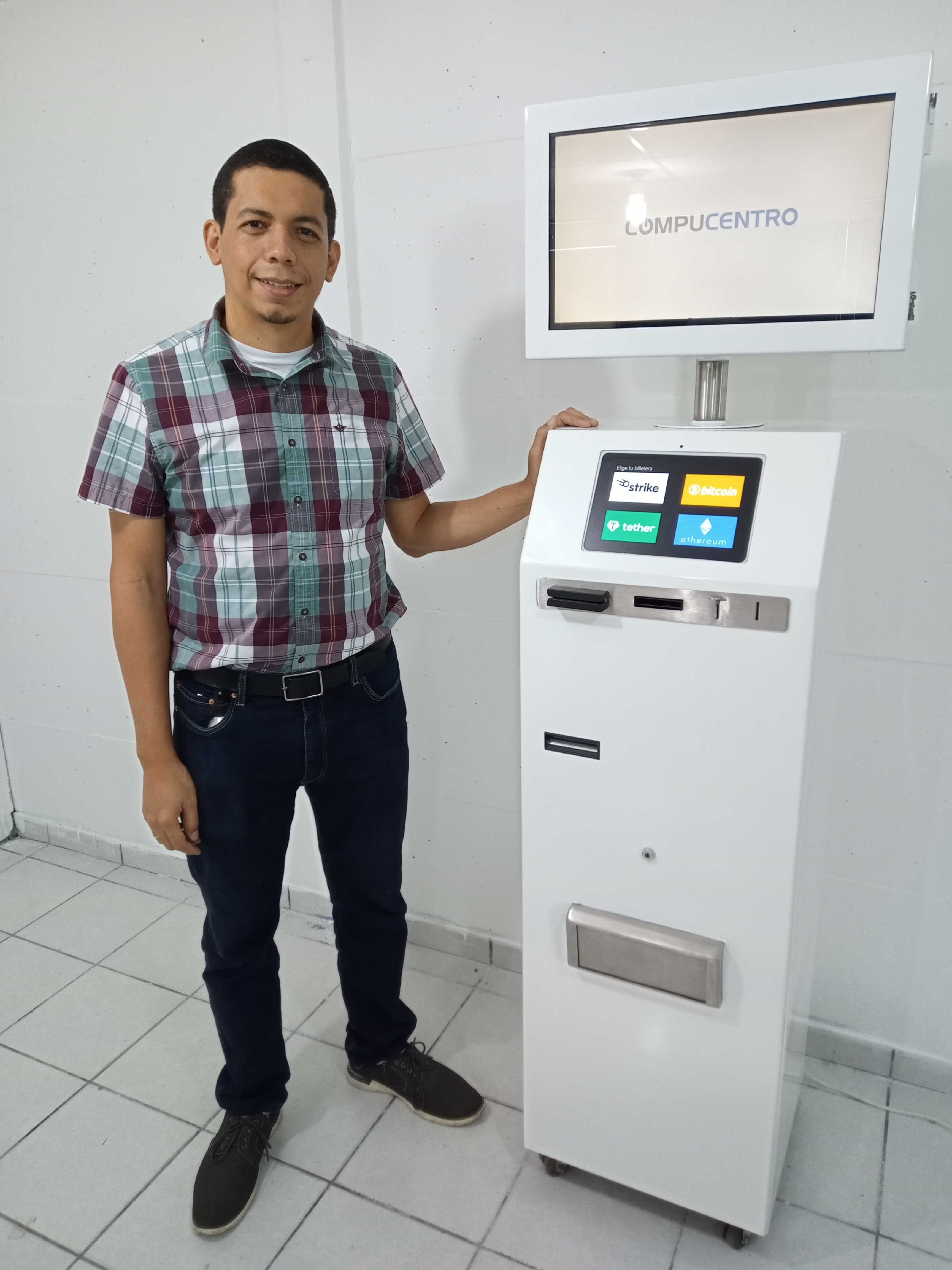 K1, The First Bitcoin ATM Designed And Built In El Salvador 1