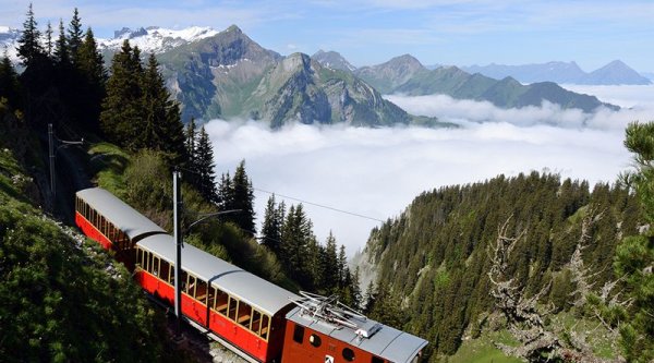 Cryptocurrency Exchange Bitfinex Plans Move to Switzerland 1