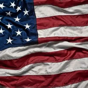 ‘Bitcoin to zero’ searches spike in the U.S., but the bottom signal is mixed