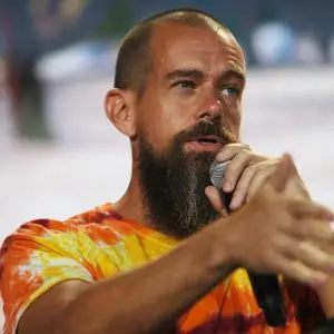 Jack Dorsey’s Square auto-enables bitcoin payments for millions of U.S. businesses