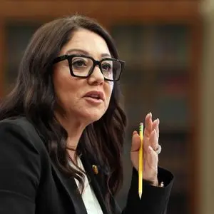 U.S. rule change may open trillions in 401(k) funds to crypto