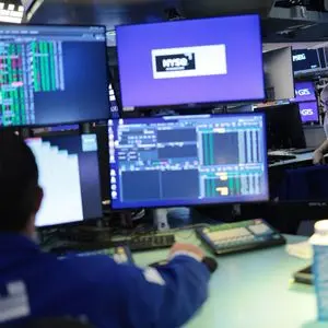 Crypto Long & Short: With MSTR concerns assuaged, look to traditional signals around BTC