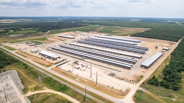 Riotin bitcoin louhinta -yksikk&ouml; Texasissa.