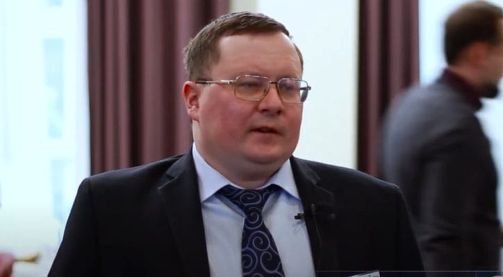 Digitaalinen rupla päihittää bitcoinin, sanoo Alexander Razuvaev.