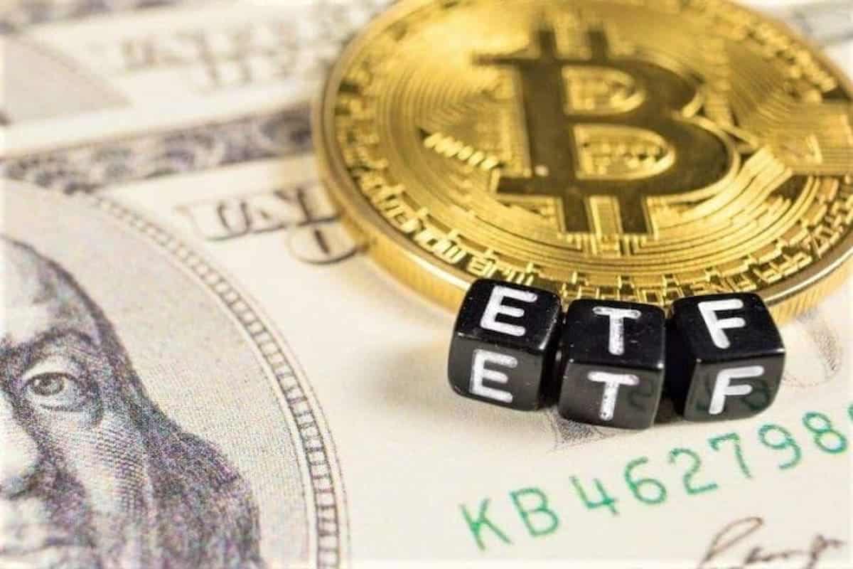 Bitcoin ETFs สร้าง 10 พันล้านใน 3 วัน, Grayscale นำ
