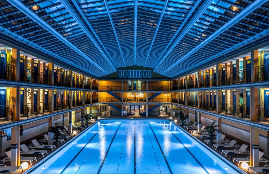 pisicine-molitor-collection-nft