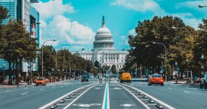 Former Top Official Said He Would Consider FedCoin to Rival Bitcoin