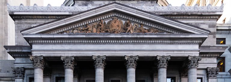 Central banks looking to cryptocurrency to replace cash