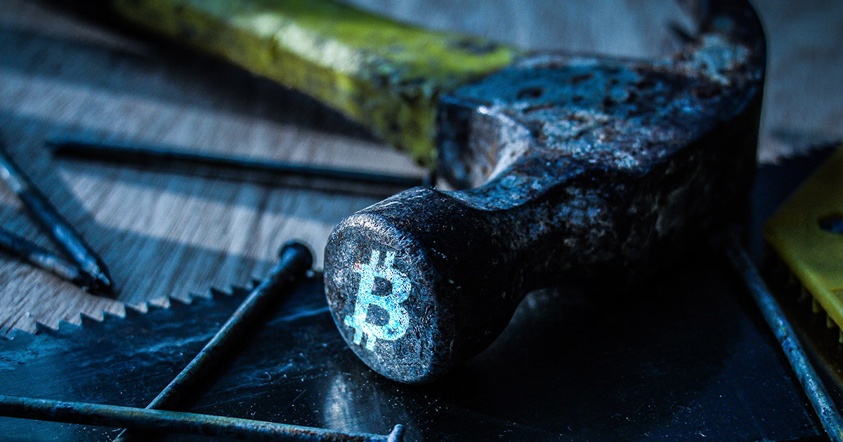 Bitcoin narrowly avoided a huge plunge with this rare technical setup