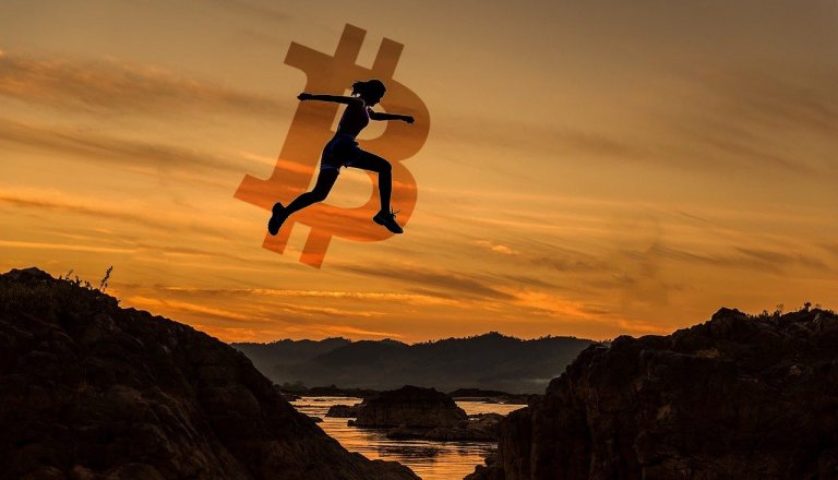 Bitcoin tries to shrug off the global financial meltdown as it rebounds sharply