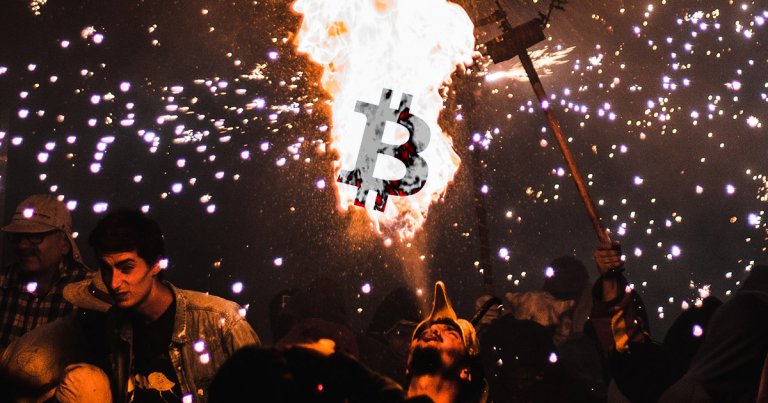 Analyst: Bitcoin could see an explosive upwards movement after tapping key “buy zone”