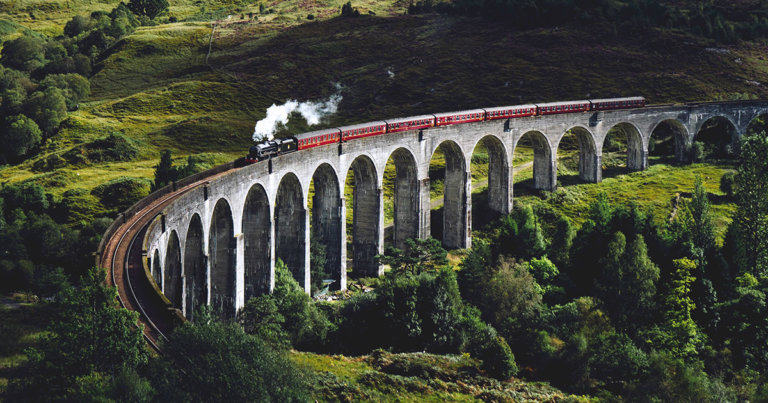 Analyst: it’s “scary” how much of DeFi runs on Tether and USDC