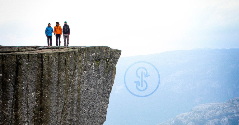 Yearn.finance (YFI) plunges to “do or die” support despite positive developments