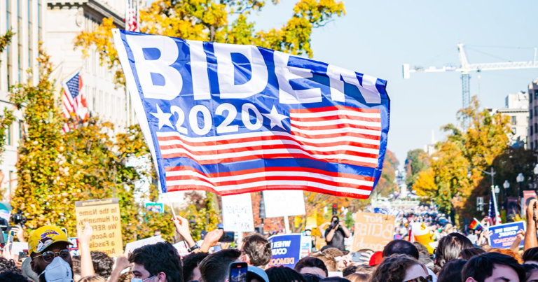 Ripple CEO cautions against institutional Bitcoin investments in Biden era