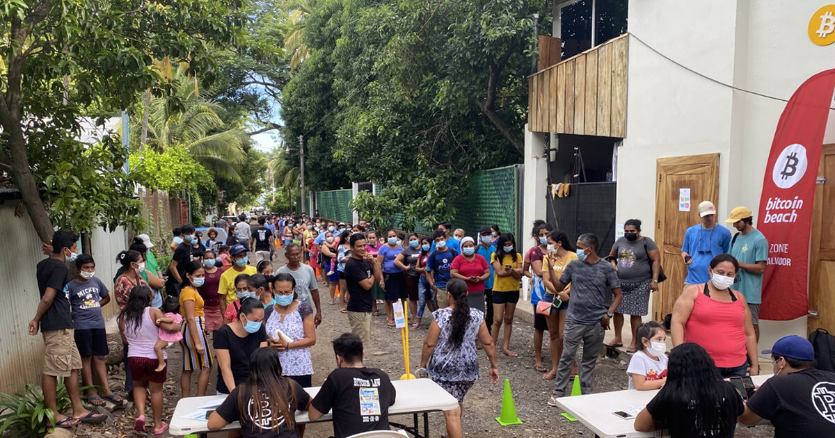 Salvadorians are adapting to life with Bitcoin, but it’s not smooth sailing