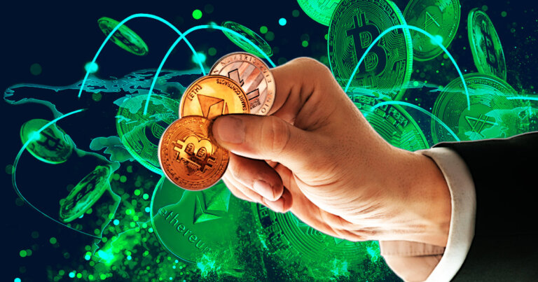 Bitcoin, Solana community calls out Coinbase CEO on crypto payment vision