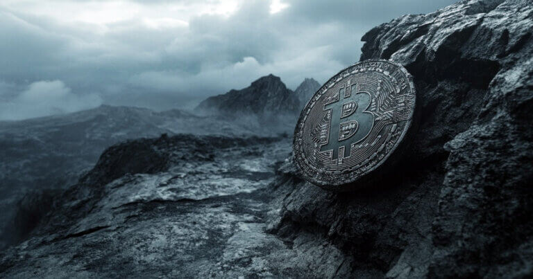 SOPR ratio shows long term holders sold en masse last week