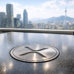 A modern trading desk with the XRP logo overlooking Seoul’s skyline, reflecting how South Korean traders dominated XRP iTrade volumes in 2025