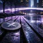 XRP losses are forcing late buyers out, turning every bounce into a new sell zone