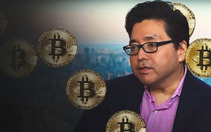 Tom Lee Predicts $125,000 Bitcoin in 2021 Despite Tesla's U-Turn 