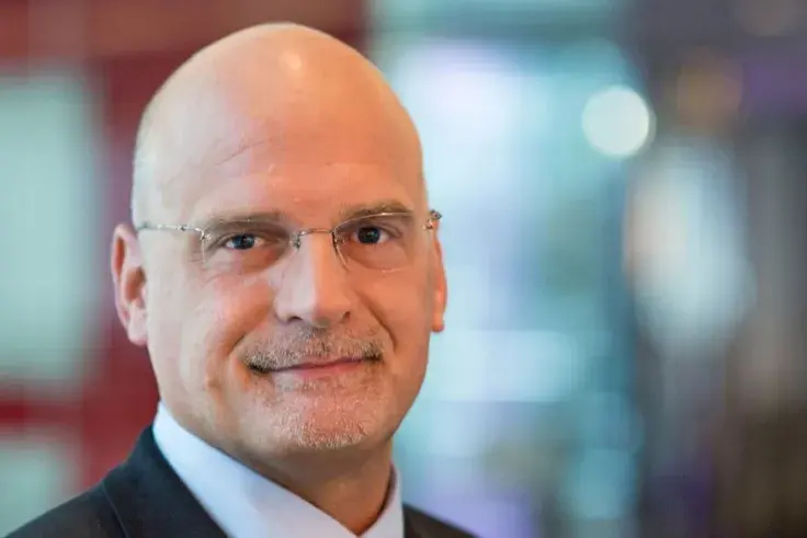 Bloomberg's Mike McGlone Claims $100,000 Still in Cards, Shares Strong Bitcoin Underpinnings for 2021