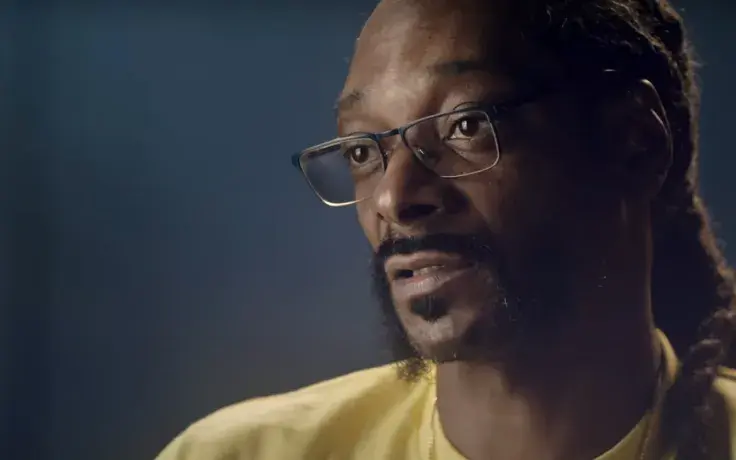 Snoop Dogg Builds Mansion Inside the Sandbox Metaverse
