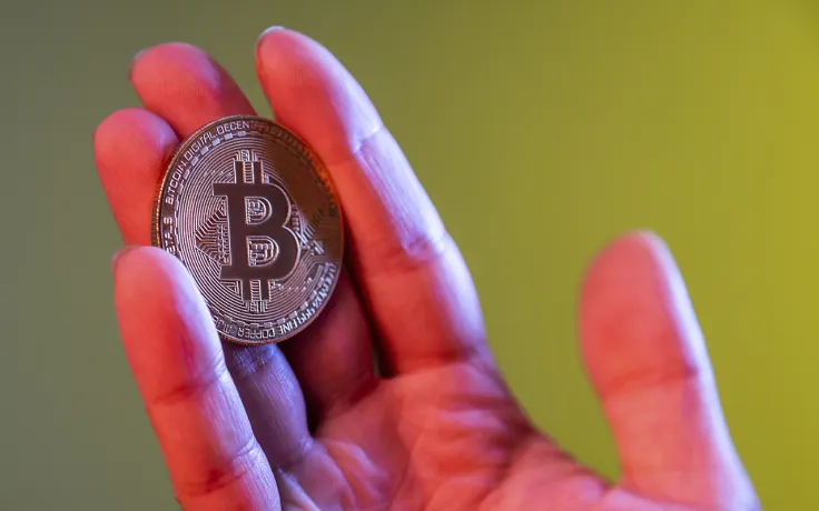 Bitcoin Shows Divergent Strength Against Stock Market, But It Hasn't Bottomed Yet: Bloomberg's Mike McGlone