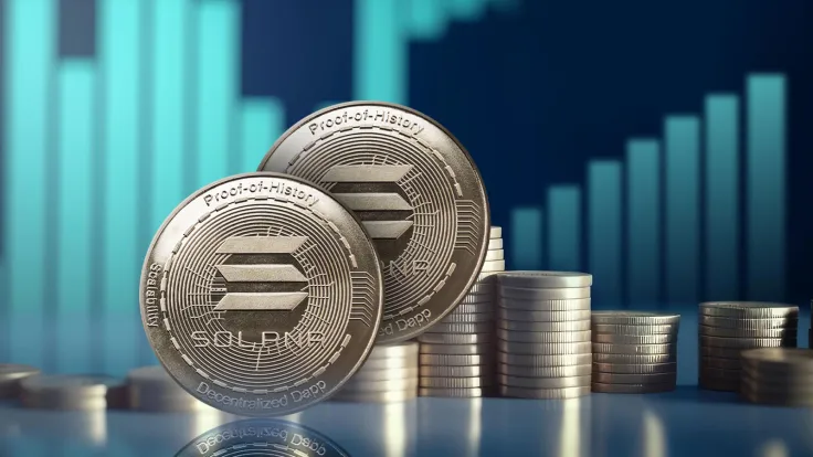 Over $372 Million Worth of Solana (SOL) Shift Hands: Details