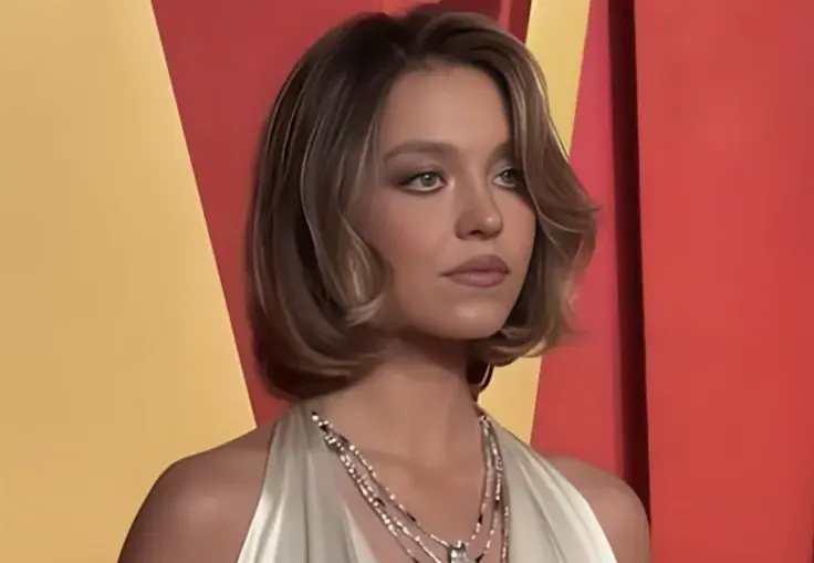 Superstar Sydney Sweeney Hacked to Promote Fake Solana-Based Memecoin