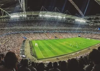 ¡El Tottenham Hotspur se asocia con Kraken para impulsar las criptomonedas y Web3 en el fútbol!