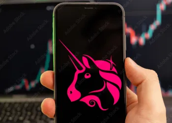 Uniswap lucha por superar los $12.3: ¿Continuará la caída de UNI?