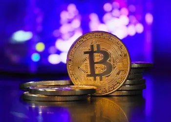 Shifting Sentiment? Short-Term Bitcoin Holders Stay Put Despite Losses