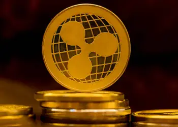 XRP contra Bitcoin: ¿Rally Épico o Catástrofe del 90%? El Análisis Clave