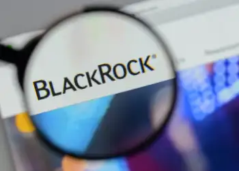 BlackRock CEO Clarifies Rumors About Crypto Involvement