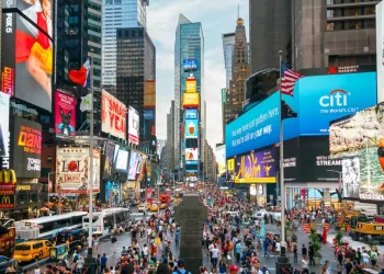 NYU Professor: US Regulators are Fighting to Regulate Crypto, is it Positive?