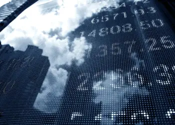 Consultancy Giant DeVere Launches Actively Managed Crypto Fund