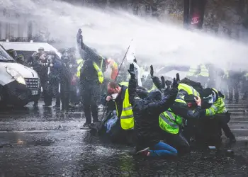 Parisian Artist: $1,000 Bitcoin Yellow Vest Puzzle Solved