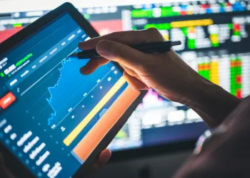 bitcoin altcoin season analysis analyzing