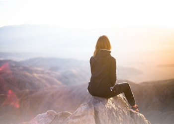 Polkadot Snags No. 1 Spot In Dev’t Activity This Month – Time To Go Long On DOT?