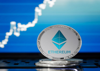 Ethereum Kurs Prognose 2026: Droht eine Konsolidierung - Bitcoin Hyper rückt als mögliche Alternative ins Rampenlicht